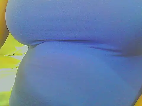 Snapshot of keepmepregnantT chatting on 04.30.26 keepmepregnantT online show from 04.30.26