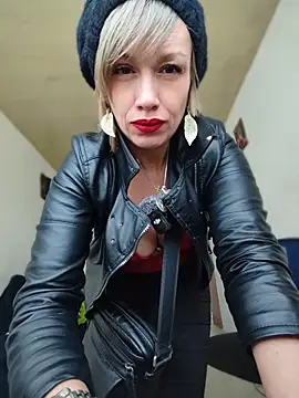 Snapshot of sexymarilyncolombia chatting on 03.13.26 sexymarilyncolombia online show from 03.13.26