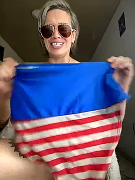 Snapshot of sexymarilyncolombia chatting on 05.18.26 sexymarilyncolombia online show from 05.18.26