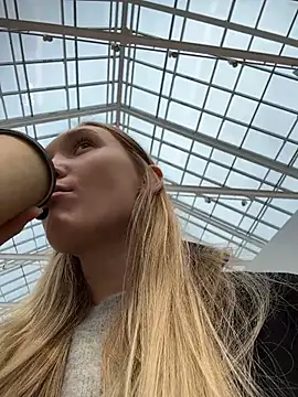 MariaTull online show from 11.22.25