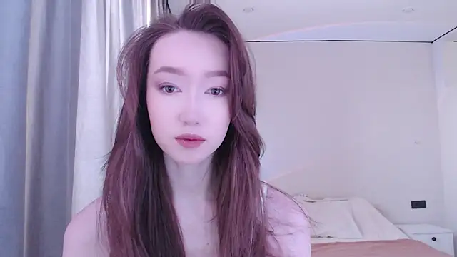  luna 022 online show from 12.25.24