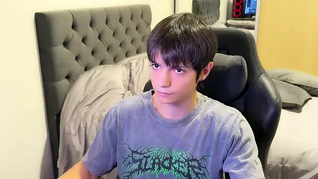 SasukeUhchiaa online show from 02.25.25