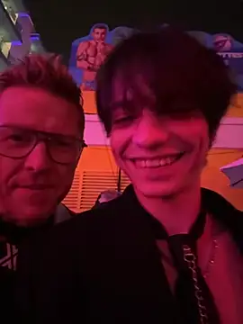 SasukeUhchiaa online show from 04.24.26