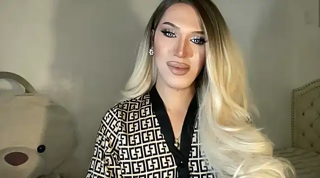 Ts glamxxxx online show from 02.11.25