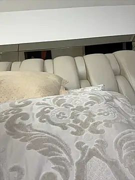 ALISSON FOXXX1 online show from 01.13.26