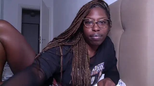 MadamIndigo online show from 02.24.25