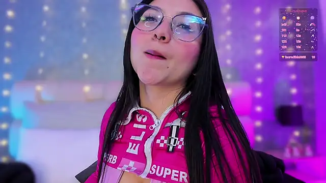 lucy neil online show from 01.07.25