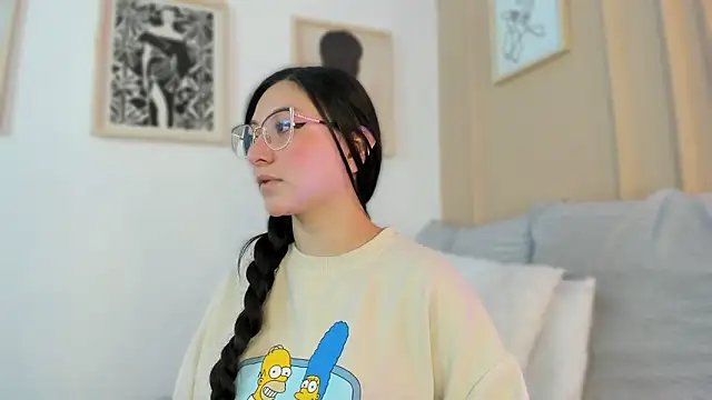 lucy neil online show from 02.25.26