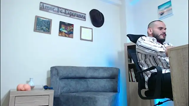 cowboyht online show from 04.14.26