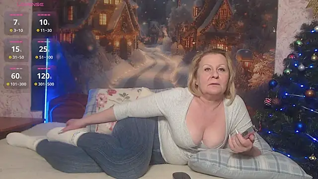 Snapshot of sladost777 chatting on 01.16.25 sladost777 online show from 01.16.25