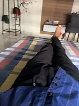 Snapshot of samy6261 chatting on 12.17.25 samy6261 online show from 12.17.25