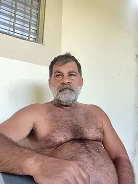 Peludo173317 online show from 04.06.26