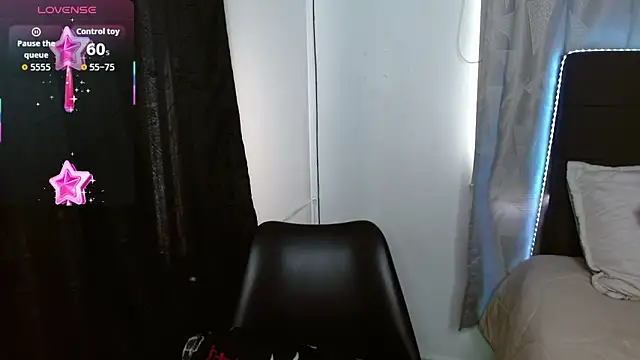 vaness weet online show from 10.24.25