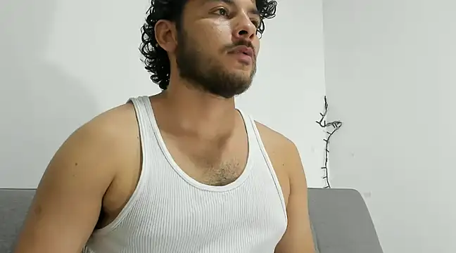 tuyo1995 online show from 01.24.25