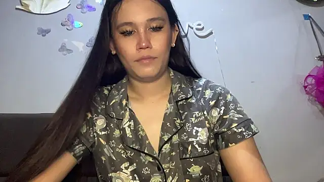 MeganTheRarest online show from 11.15.25