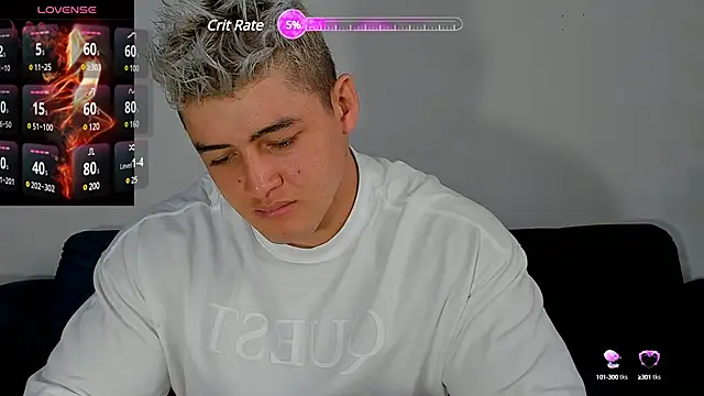 Snapshot of Leonsmoron chatting on 12.13.24 Leonsmoron online show from 12.13.24