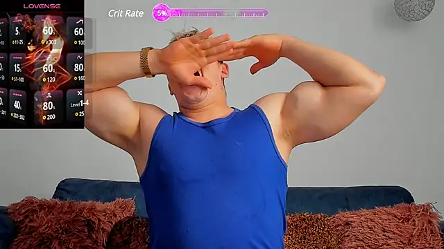 Snapshot of Leonsmoron chatting on 02.10.25 Leonsmoron online show from 02.10.25