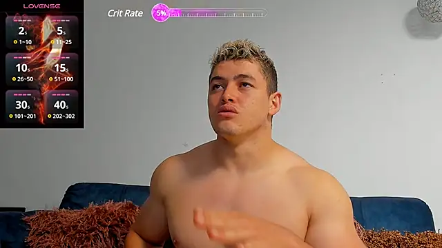 Snapshot of Leonsmoron chatting on 02.11.25 Leonsmoron online show from 02.11.25