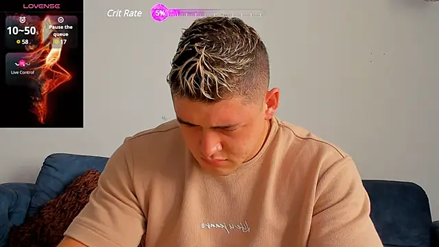 Snapshot of Leonsmoron chatting on 02.20.25 Leonsmoron online show from 02.20.25