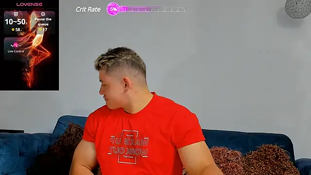 Snapshot of Leonsmoron chatting on 02.21.25 Leonsmoron online show from 02.21.25