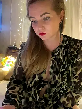 Snapshot of Lady__Maria chatting on 12.02.24 Lady  Maria online show from 12.02.24