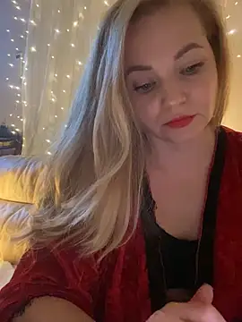 Snapshot of Lady__Maria chatting on 12.30.24 Lady  Maria online show from 12.30.24