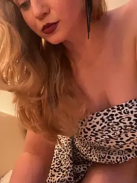 Snapshot of Lady__Maria chatting on 02.02.25 Lady  Maria online show from 02.02.25