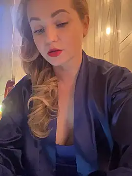 Snapshot of Lady__Maria chatting on 02.17.25 Lady  Maria online show from 02.17.25