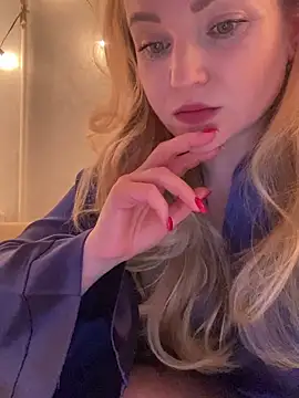 Snapshot of Lady__Maria chatting on 03.04.25 Lady  Maria online show from 03.04.25