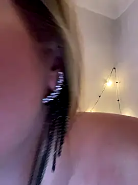 Lady  Maria online show from 11.06.25