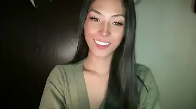 Snapshot of Bella_Gordon chatting on 01.27.25 Bella Gordon online show from 01.27.25