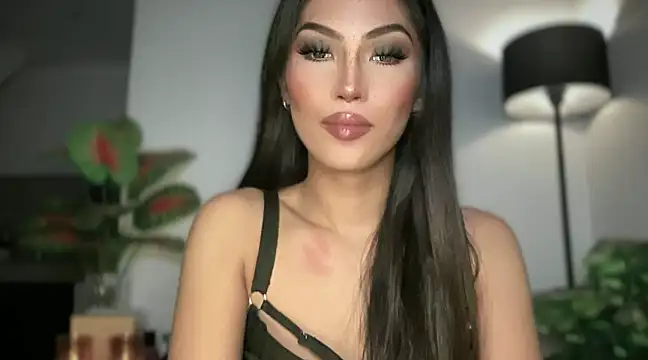 Snapshot of Bella_Gordon chatting on 02.09.25 Bella Gordon online show from 02.09.25