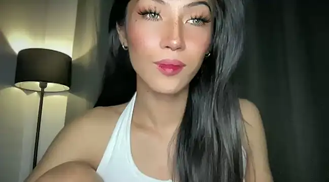 Snapshot of Bella_Gordon chatting on 03.12.25 Bella Gordon online show from 03.12.25