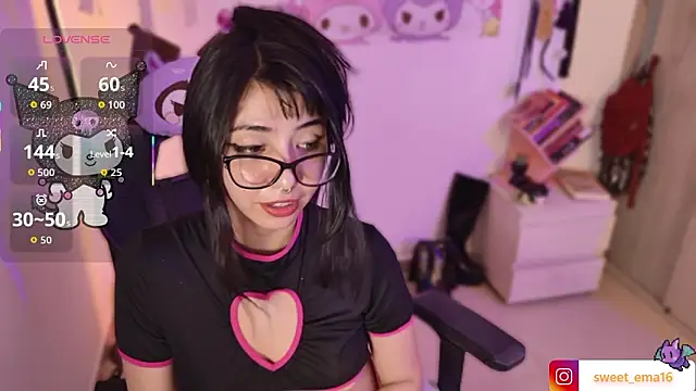 Snapshot of Loving_Ema_1 chatting on 02.04.26 Loving Ema 1 online show from 02.04.26