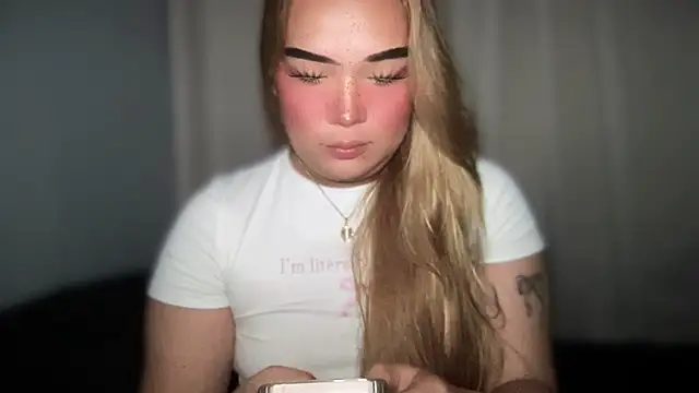 MissCataleyaxxx online show from 10.03.25