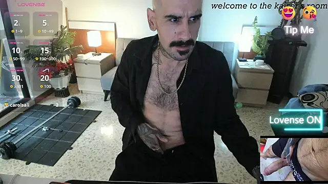 kaiser679  online show from 04.15.26