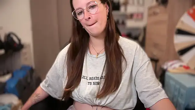 Amai Live online show from 10.04.25