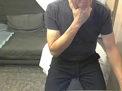 kiam471 online show from 11.18.25