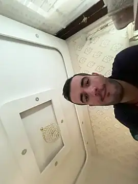 Snapshot of boyygirlls chatting on 10.07.25 boyygirlls online show from 10.07.25