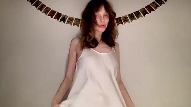 Snapshot of Nikki_Mimimi chatting on 01.10.25 Nikki Mimimi online show from 01.10.25