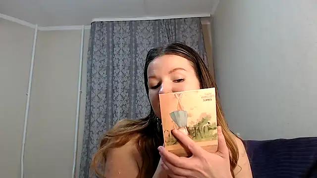 SecretWithJessie online show from 12.17.24