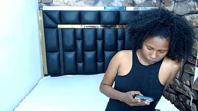 lizeth keilyn online show from 12.31.24