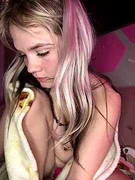 Cutiepiespanks online show from 11.20.25