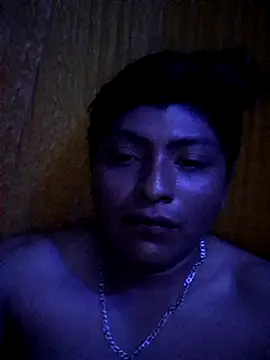 Snapshot of 000002m chatting on 04.27.26 000002m online show from 04.27.26