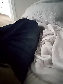 Snapshot of Mark_Dad chatting on 02.16.25 Mark Dad online show from 02.16.25