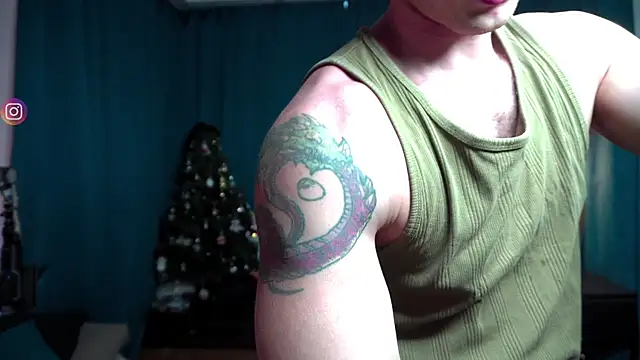 VIktorSecret online show from 02.11.25