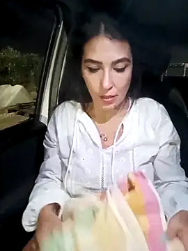 Snapshot of Cataleya80 chatting on 10.02.25 Cataleya80 online show from 10.02.25