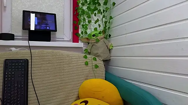 Snapshot of Misss_Vikk chatting on 10.23.25 Misss Vikk online show from 10.23.25