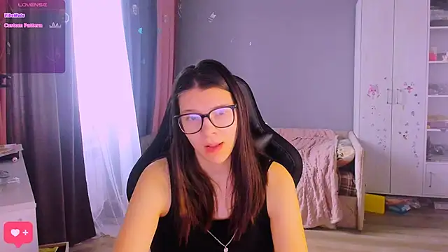 Snapshot of MollyLollipop chatting on 03.14.26 MollyLollipop online show from 03.14.26
