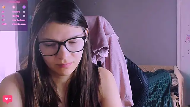 Snapshot of MollyLollipop chatting on 03.26.26 MollyLollipop online show from 03.26.26